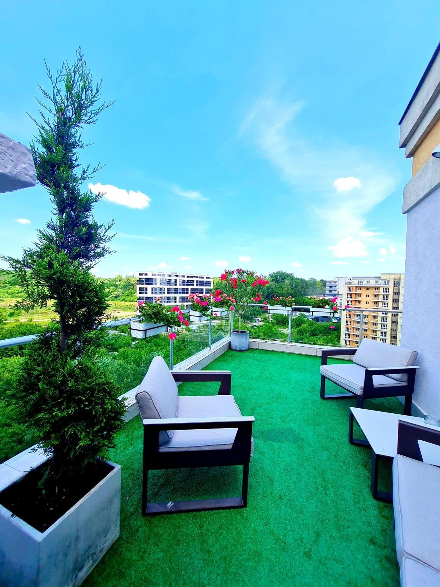 Apartamento Penthouse View Aeroport Iasi 2 Exterior foto