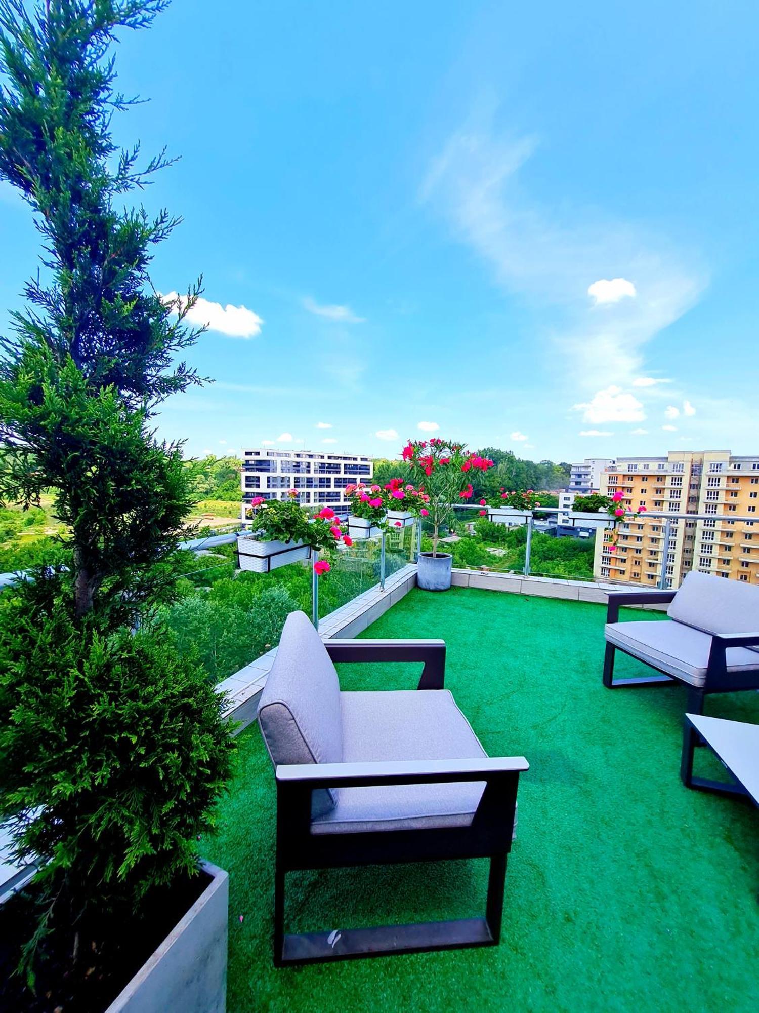 Apartamento Penthouse View Aeroport Iasi 2 Exterior foto